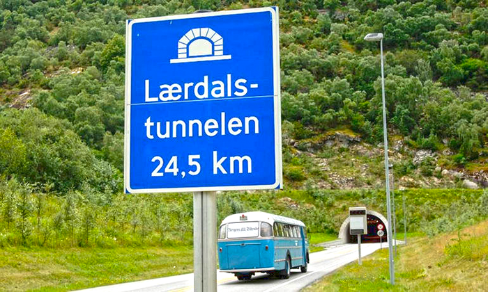 Въезд в Лердальский тоннель