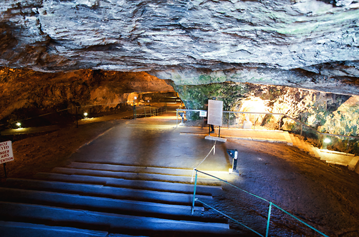 Пещера Езекии