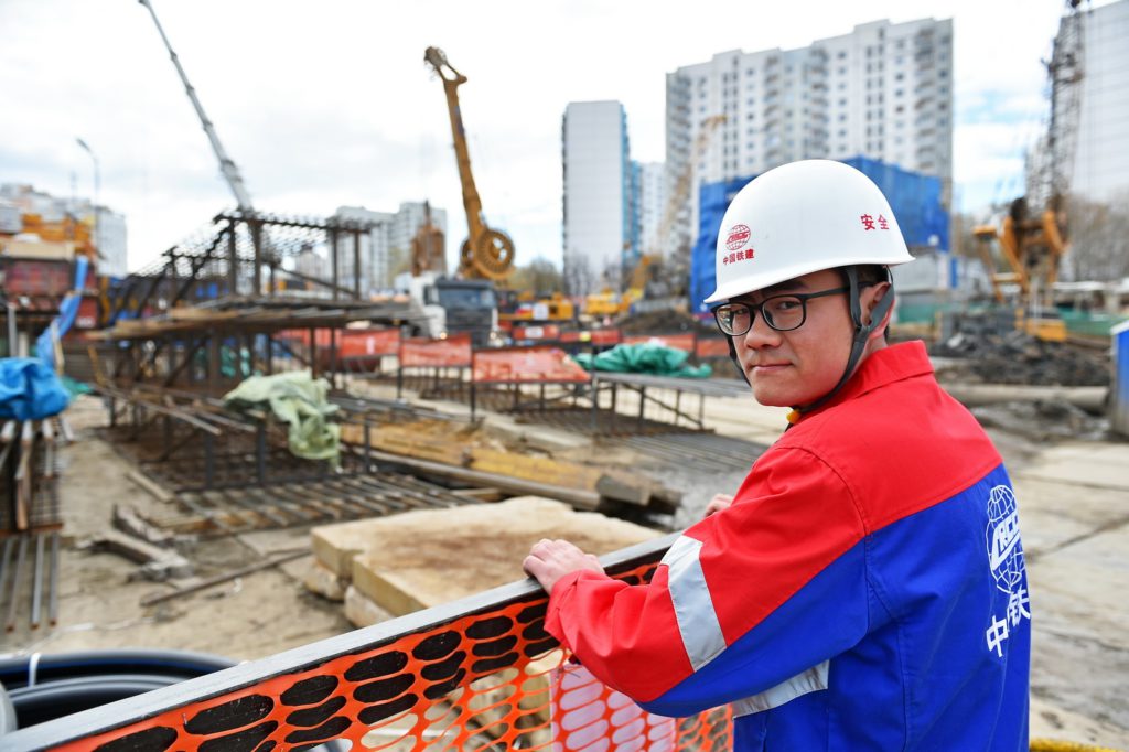 В Москву из Китая прибыли 350 инженеров