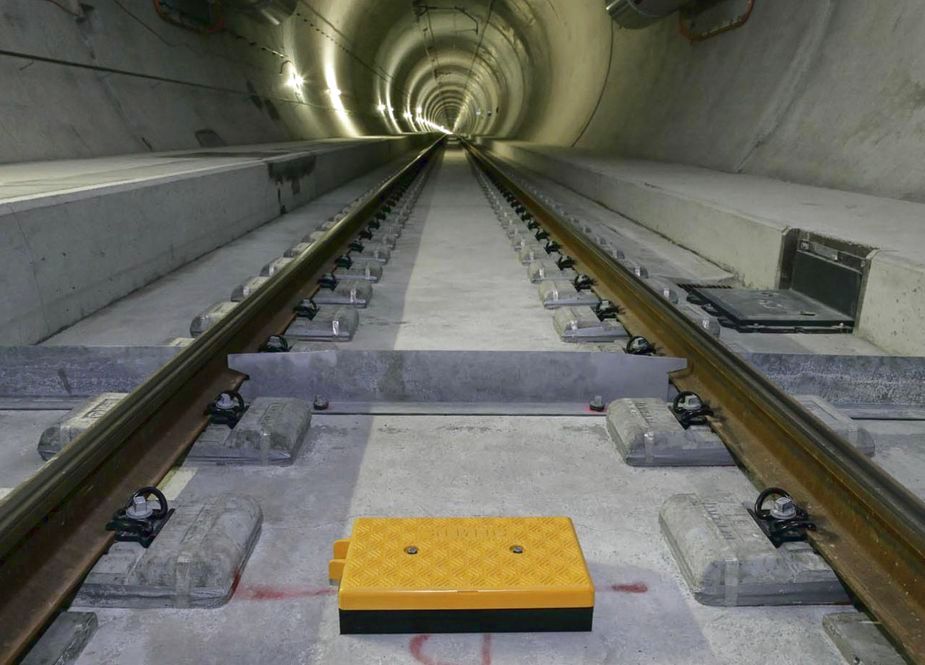 Ceneri Tunnel open