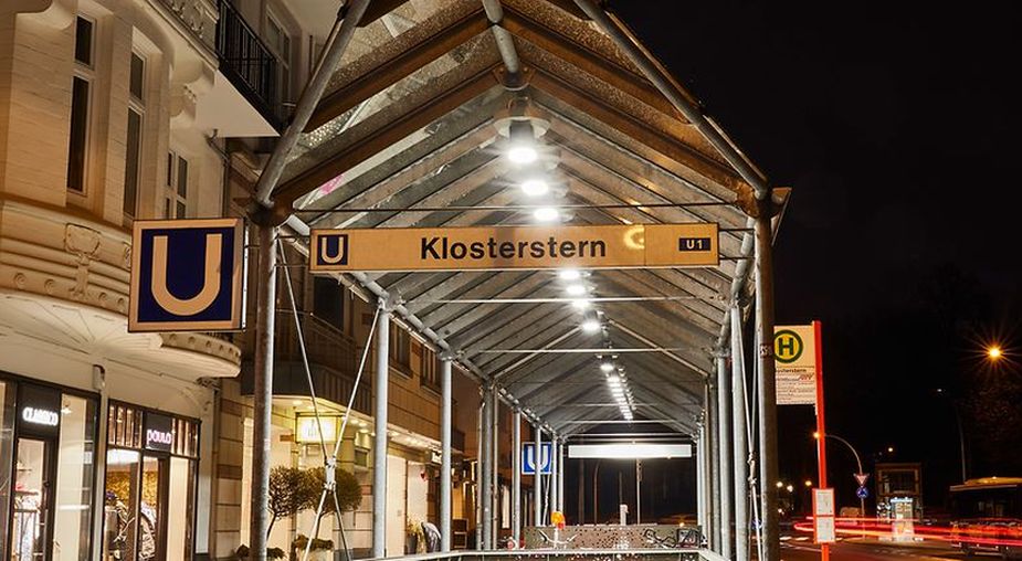 Hamburg metro