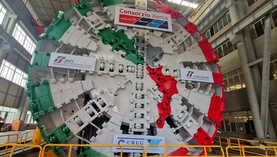 Salerno-Reggio tunnel